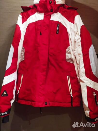 Горнолыжная куртка женская