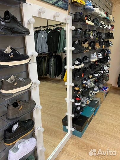 Магазин мужской брендовой одежды и обуви