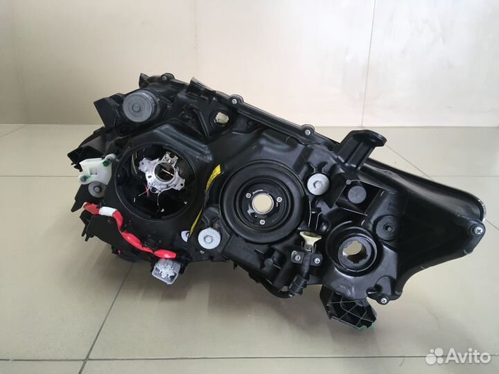 Фара правая Lexus RX 3