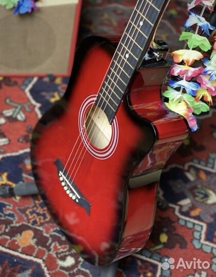 Гитара акустическая красная + чехол