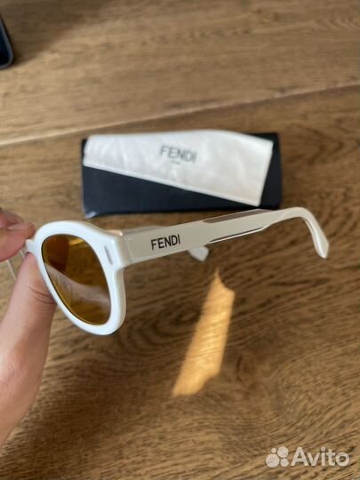 Очки fendi солнцезащитные унисекс