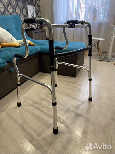 Ходунки двухуровневые для взрослых и пожилых