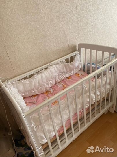 Детская кроватка