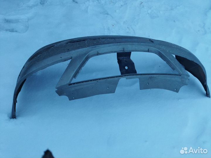 Бампер renault largus