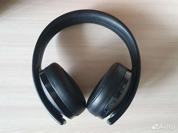 Беспроводные наушники PS3/PS4 Gold