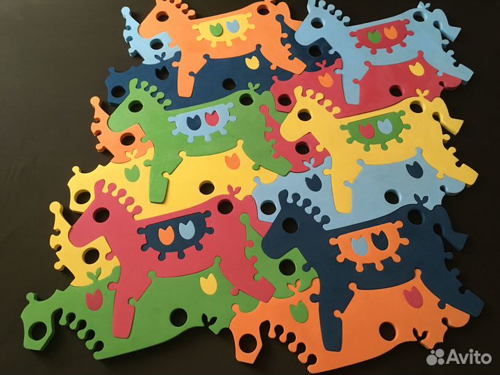 Лошадка-качалка для малышей