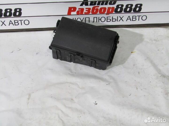 Блок предохранителей Chevrolet Cruze хетчбек