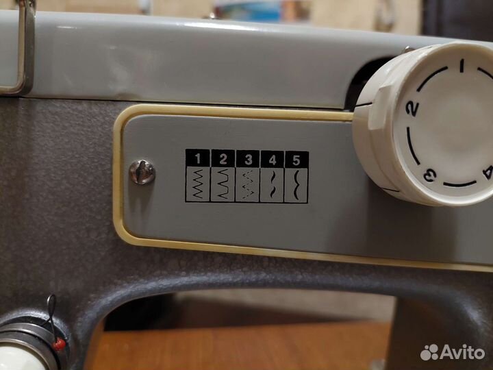 Легендарная Швейная Машинка Подольск 142 СССР