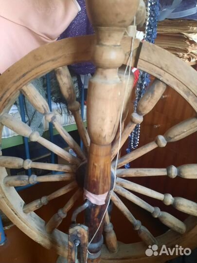 Прялка деревянная старинная