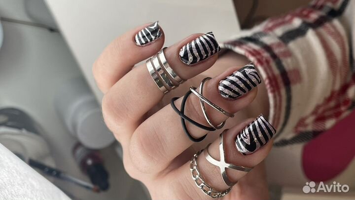 Мастер маникюра