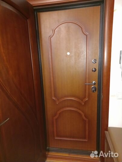 Дверь входная