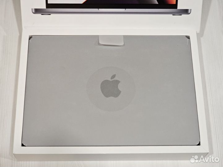 Apple MacBook Pro 14 m1 16/1Tb