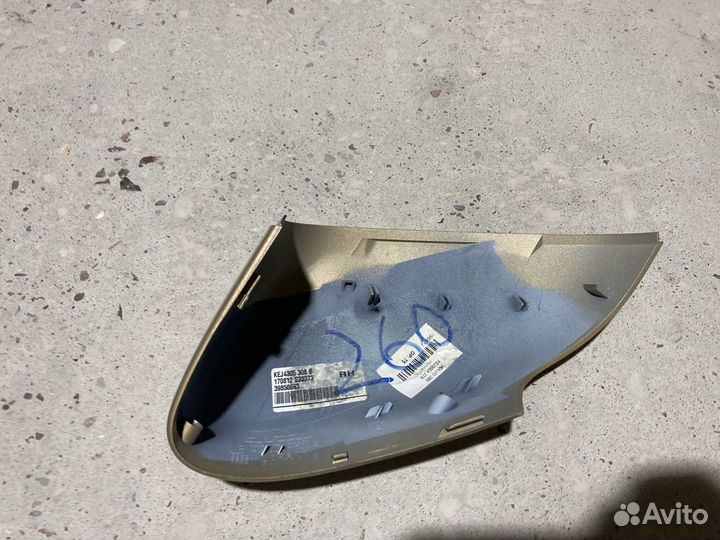 Крышка зеркала volvo s60 39850593 правая