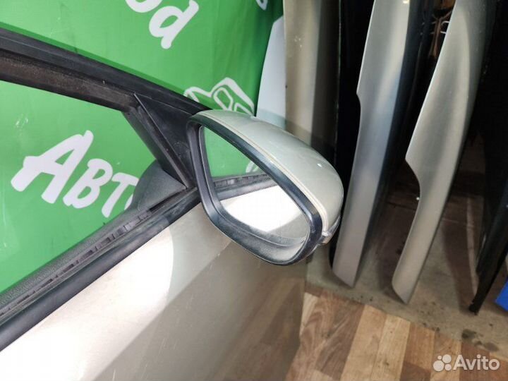 Зеркало правое Volkswagen Jetta 6 2014