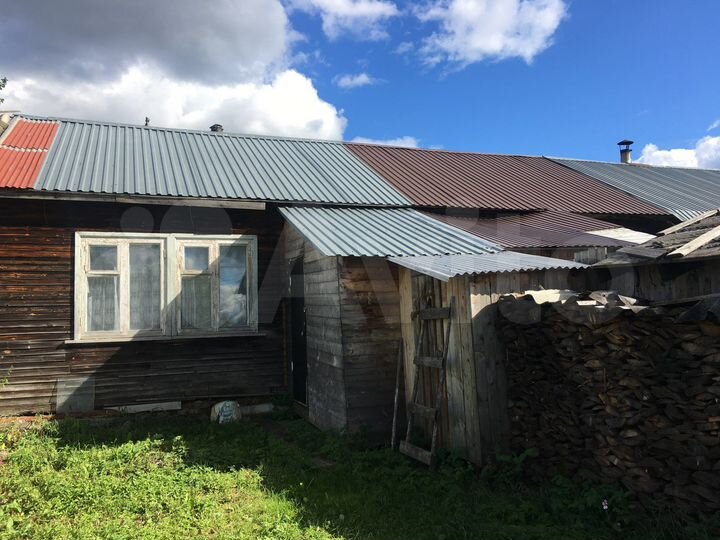 Дом 30 м² на участке 1,5 сот.