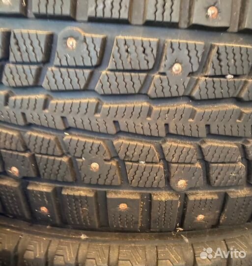 Шины зима dunlop 235/55