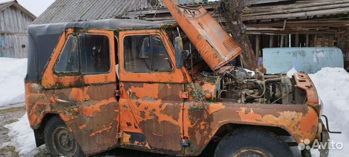 Запчасти на УАЗ 469
