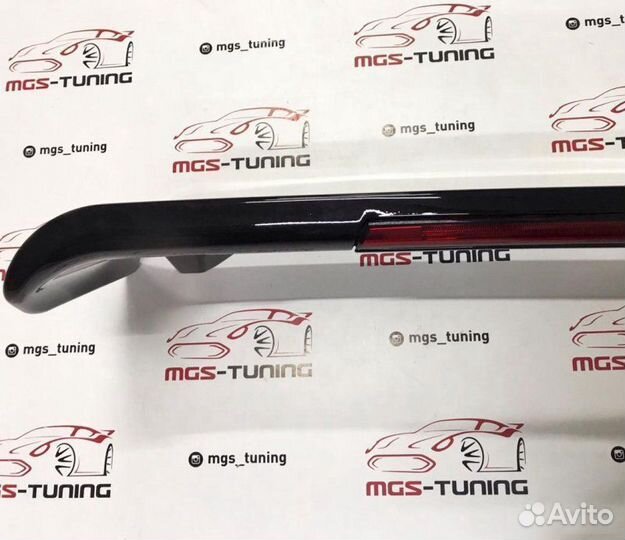 Спойлер черный глянец Mercedes G-Class W463