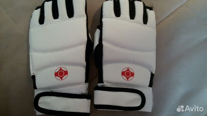 Перчатки для каратэ размер S
