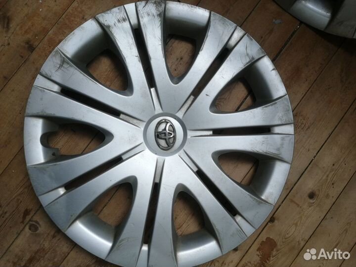 Колпаки для Toyota 16R