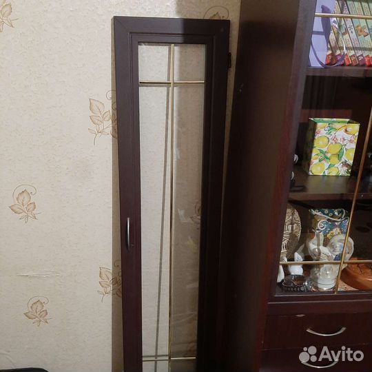 Книжный шкаф сервант