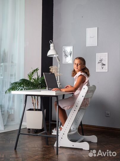 Растущий стул белый Конек Горбунек