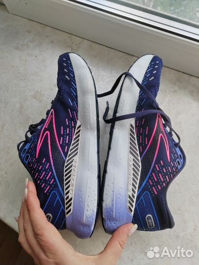 Кроссовки женские Brooks Glycerin 20