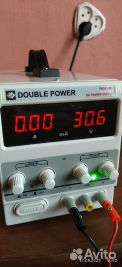 Лабораторный блок питания новый