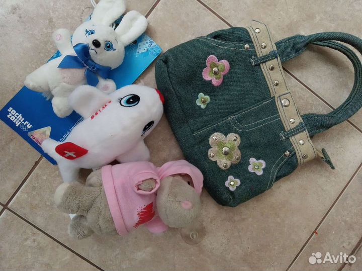 Детские игрушки брелки Олимпийский Заяц