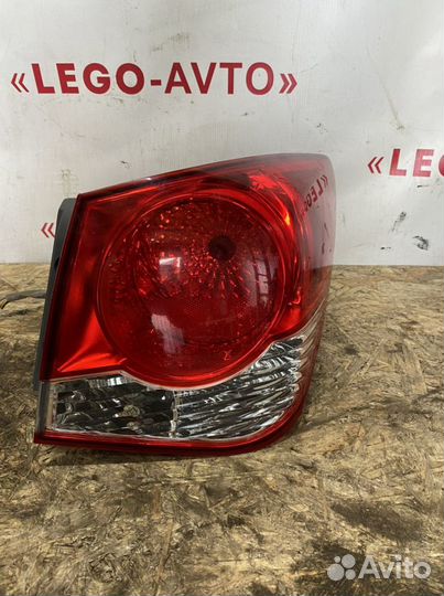 Фонарь Chevlolet Cruze задний правый