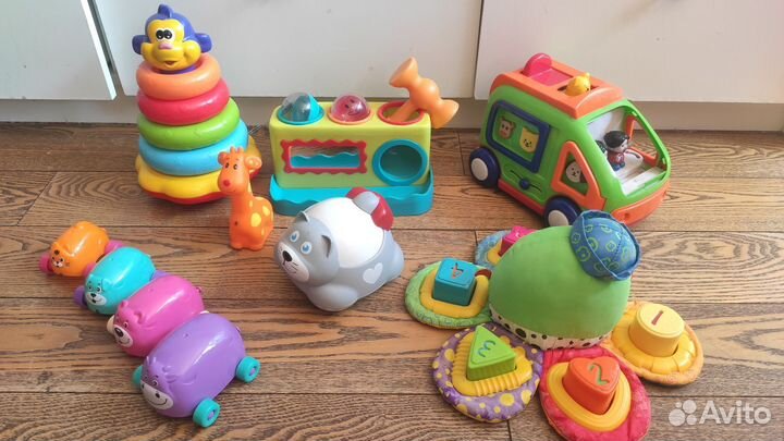 Развивающие игрушки пакетом