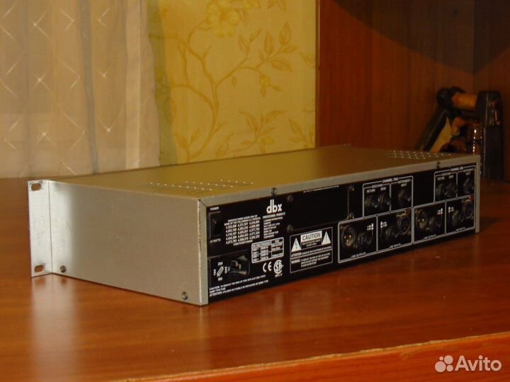 Dbx566 США ламповый компрессор
