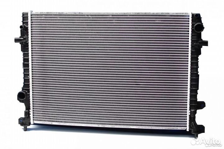 Радиатор охлаждения Geely Coolray 1.5 с 2019 модел