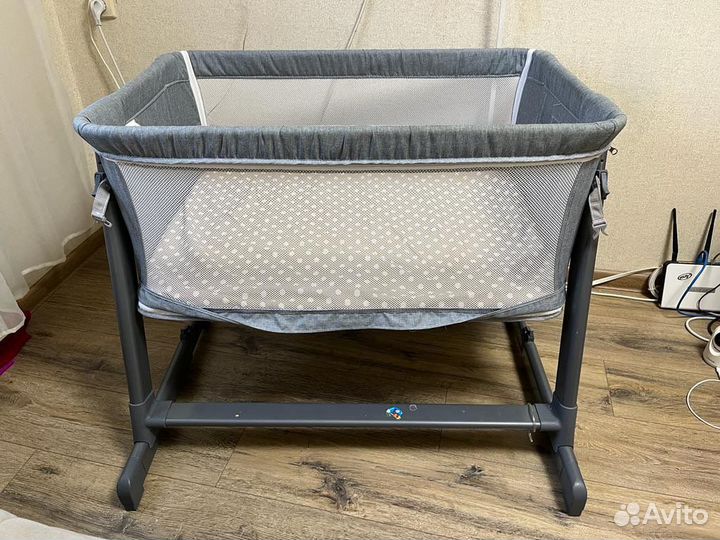 Детская кроватка- манеж