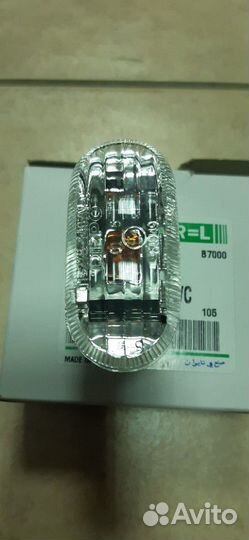 Поворотник Suzuki