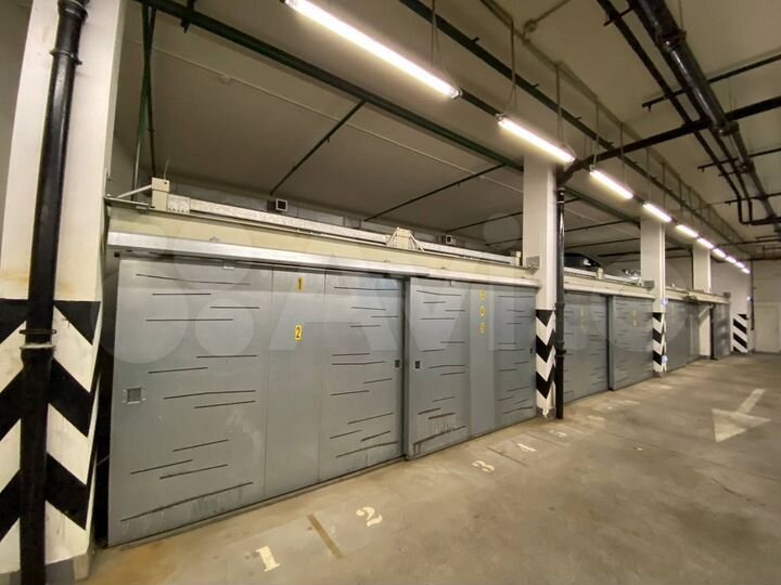 Машиноместо, 15 м²