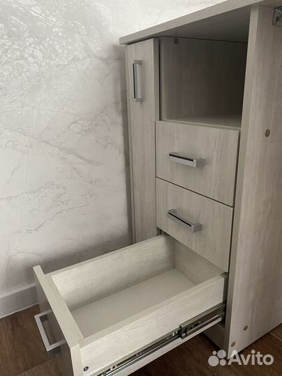 Стол для маникюра