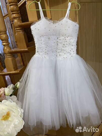 Нарядное платье для девочки