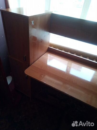 Компьютерный стол