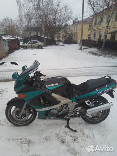 Спортивный мотоцикл