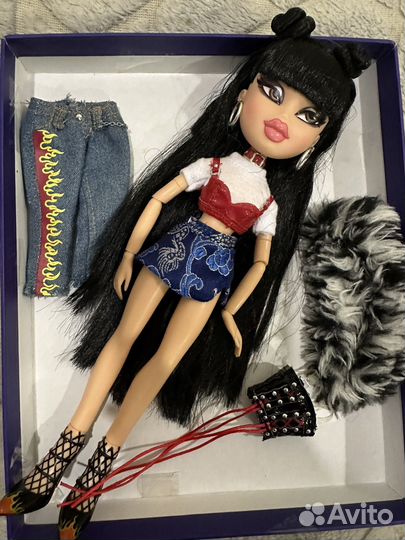 Кукла Bratz Jade collector