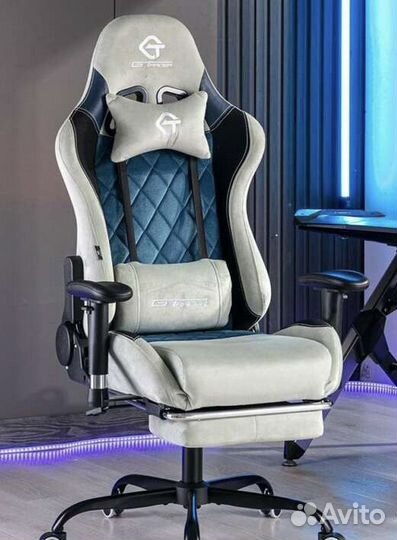 Компьютерное кресло бело-синее ткань