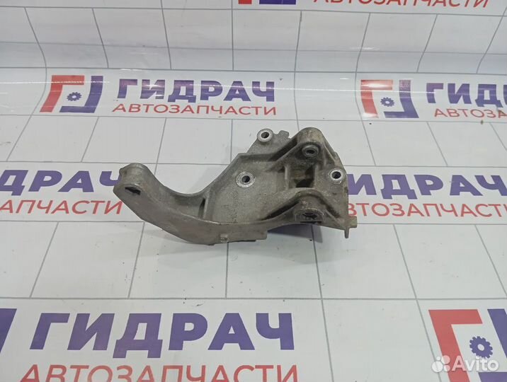 Кронштейн генератора LADA Granta 21901041034