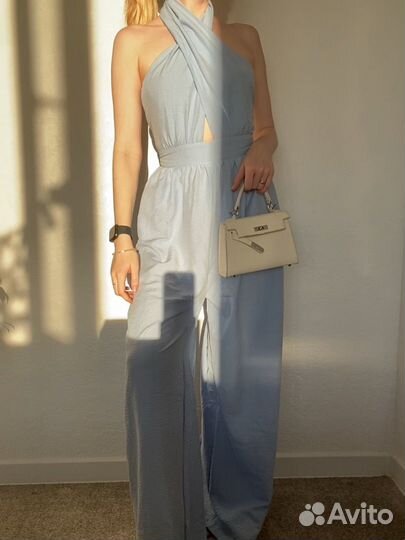 Эффектный комбинезон 42 р