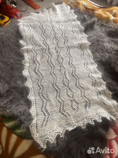 Шаль пуховая ручная работа