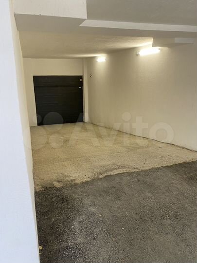 Машиноместо, 13 м²