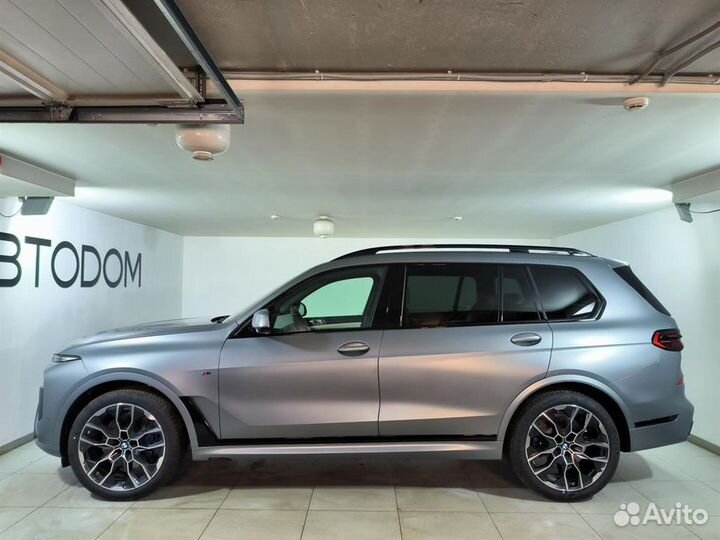 BMW X7 3.0 AT, 2024