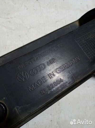 Накладка панели приборов Volkswagen Transporter Т4