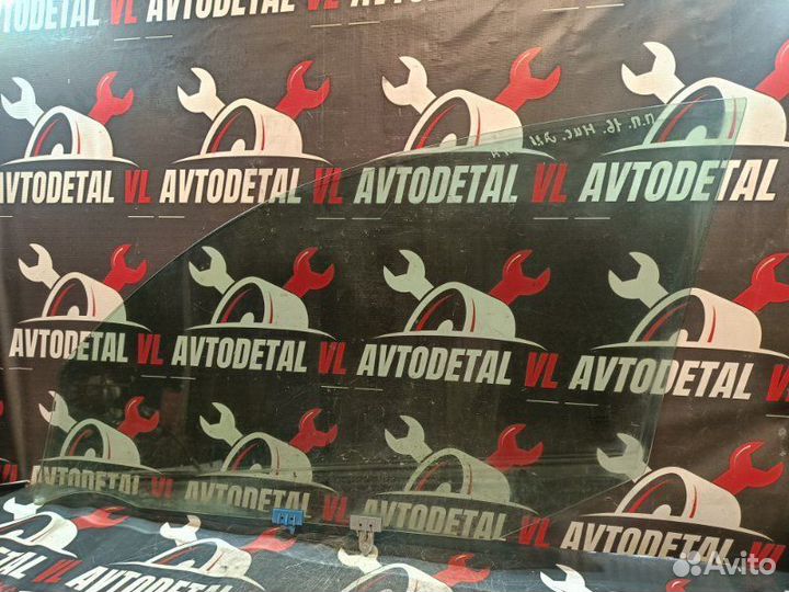 Стекло двери переднее правое Nissan Almera N16 N16