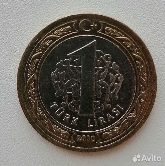 Монета 1 лира Турция